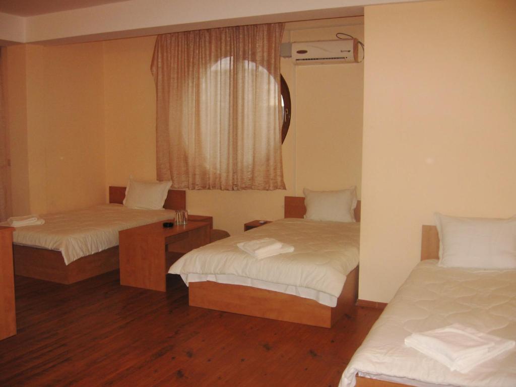 Hotel Queen Aydemir الغرفة الصورة