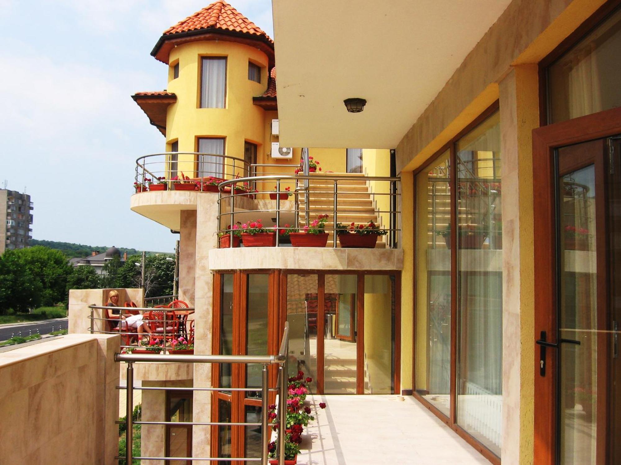 Hotel Queen Aydemir المظهر الخارجي الصورة